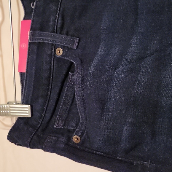 Spanx Capri Jeans - Picture 12 of 16